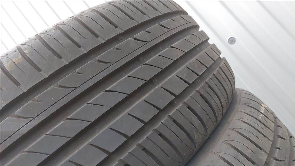  225/50R16" újszerű Hankook nyári gumi Ventus Prime 2 7. kép