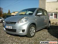 Eladó Daihatsu Sirion 1.0 (998 cm³, 70 PS)