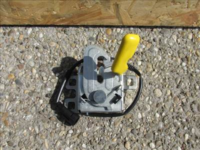 Lancia Delta gyári új motorháztető zár 51809137