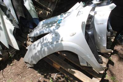 Toyota Rav4 III bal első sárvédő 