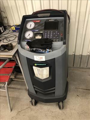 Beissbarth BAC5100yf klímatöltő-tisztító berendezés