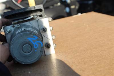Alfa Romeo 147 2004 ABS kocka (26) 51792630