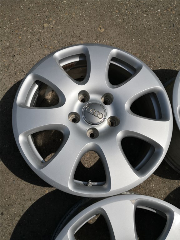 5x130 18 Gyári Audi alufelni 99000ft a 4db/108/ 2. kép