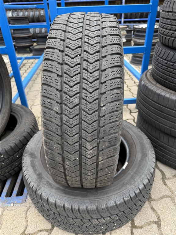 225/65 R16c Semperit Van-Grip 2 112/110R l DOT4315 l 7,5mm l 2db 1. kép