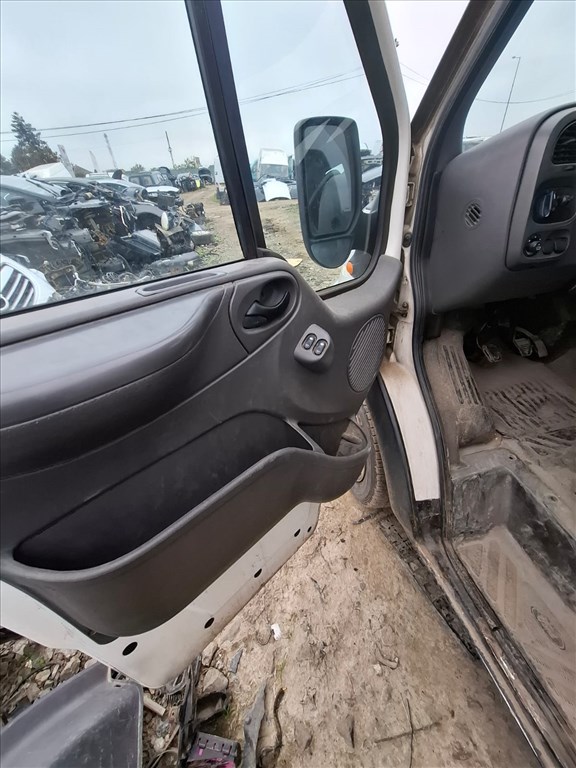 Ford Transit Mk6 bontott alkatrészei 3. kép