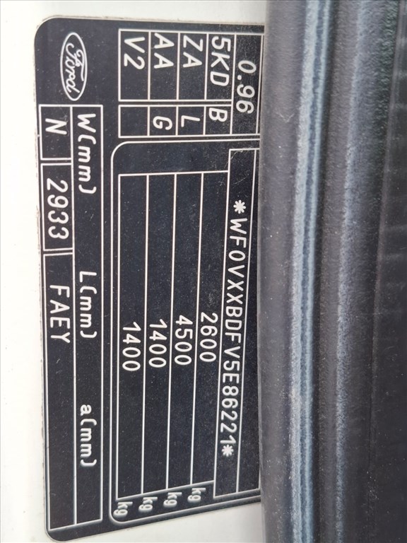 Ford Transit Mk6 bontott alkatrészei 5. kép