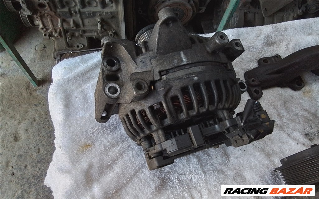 Mercedes C 220 W203 Generátor  1. kép