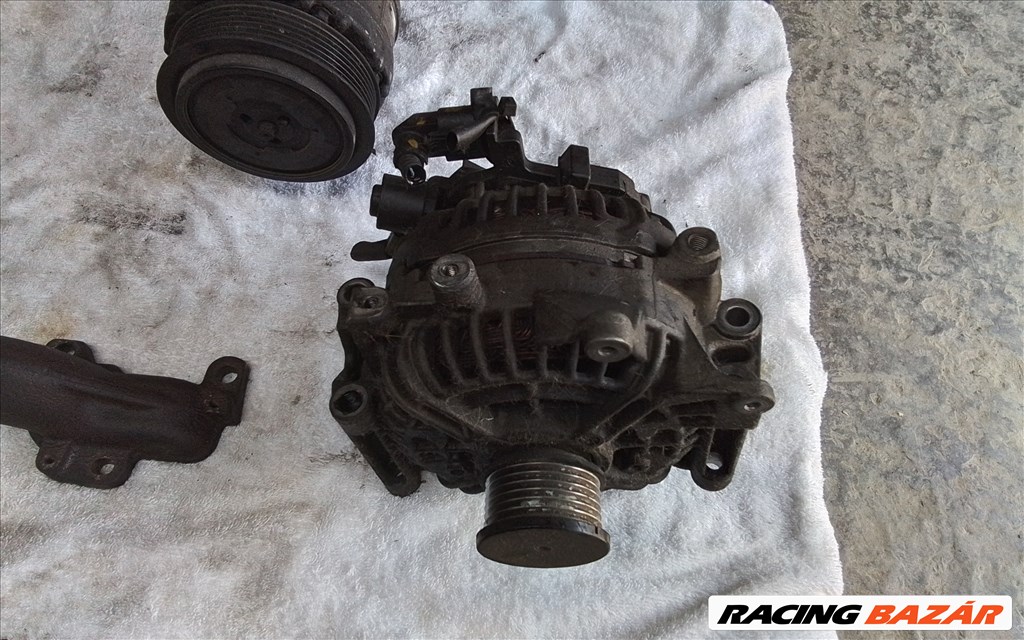 Mercedes C 220 W203 Generátor  2. kép