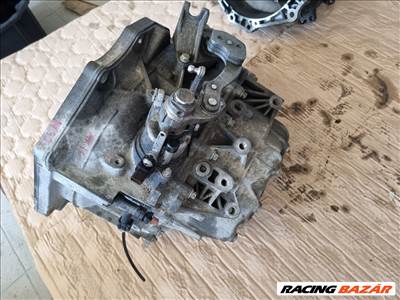 Opel Astra K 1.6 CDTI Váltó M32 8378