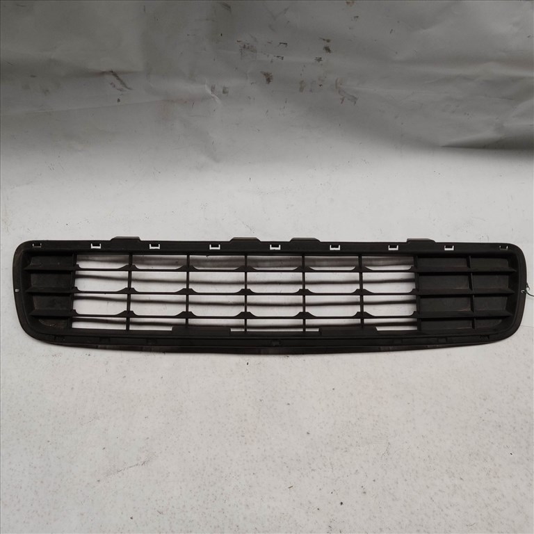 Fiat Punto III. 2003-2010 első lökhárító , alsó díszrács 735366075 2. kép