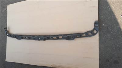 Volkswagen Golf VI hátsó lökhárító tartó középső 5K6807863