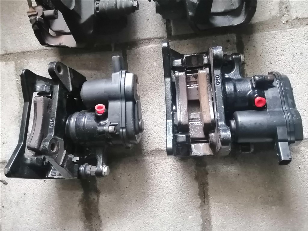 Audi S5 fék féknyergek első hátsó A5 8T A4 S4 B8 A3 8P 8V A6 4F 4G Q5 7. kép