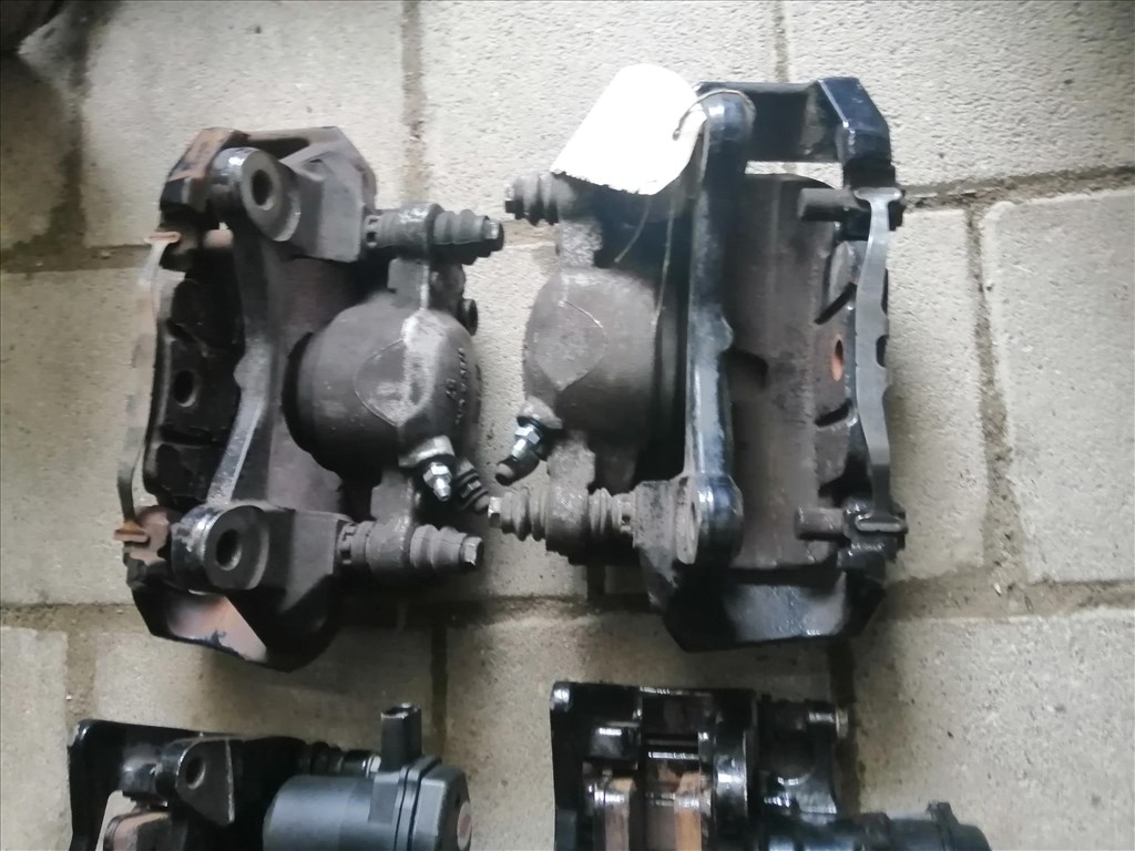 Audi S5 fék féknyergek első hátsó A5 8T A4 S4 B8 A3 8P 8V A6 4F 4G Q5 8. kép