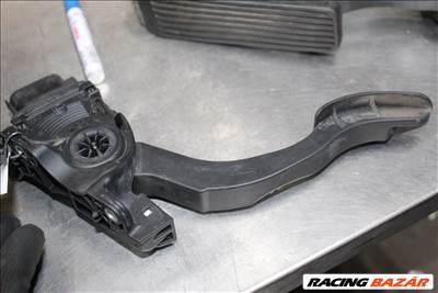 Volvo XC70 2010-2013 gáz pedál 6g929f836bd