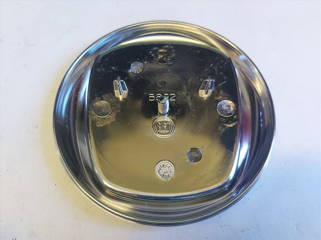 Fiat első embléma 51944206 2. kép