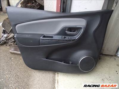 Toyota Yaris 3 bal első ajtókárpit 2012-2020