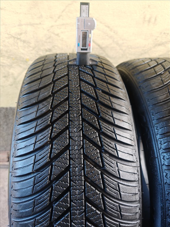  205/5516" újszerű Nokian nyári gumi gumi 1. kép