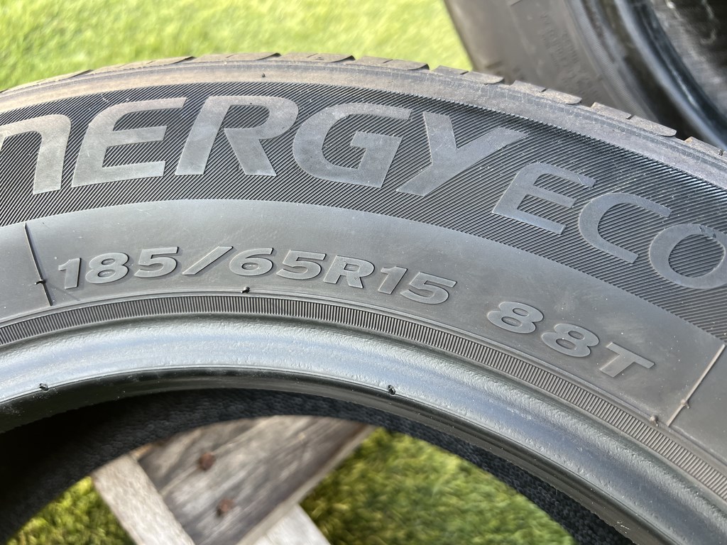 185/65 R15 Hankook Kinergy Eco nyári gumi 4-4,5mm 6. kép