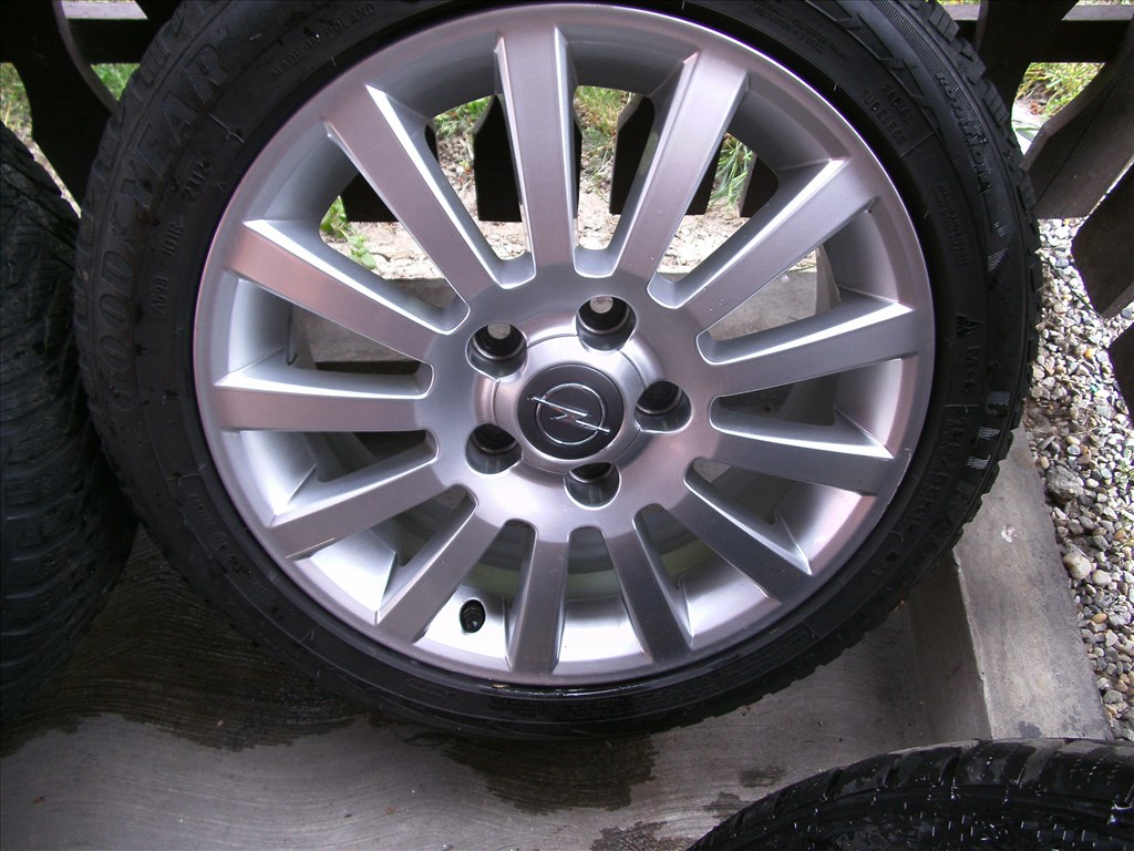 OPC Opel Meriva-Tigra-Corsa gyári 6X16-os 5X110-es ET44-es könnyűfém felni garnítúra 4. kép