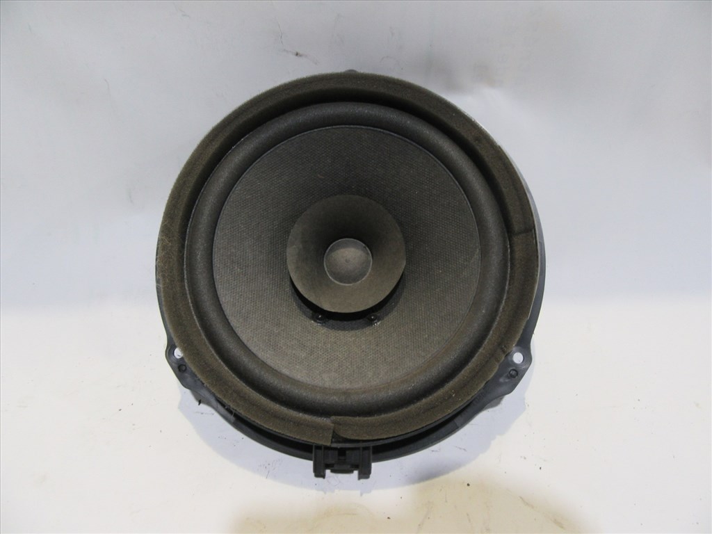 Ford Fiesta hátsó hangszóró  8a6t18808cc 1. kép