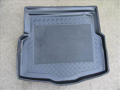 Alfa Romeo 159 kombi csomagtértálca