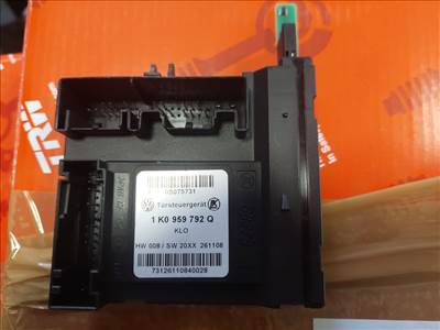 Volkswagen Golf VI-Skoda Octavia II ablakemelő elektronika jobb első 1K0959792Q