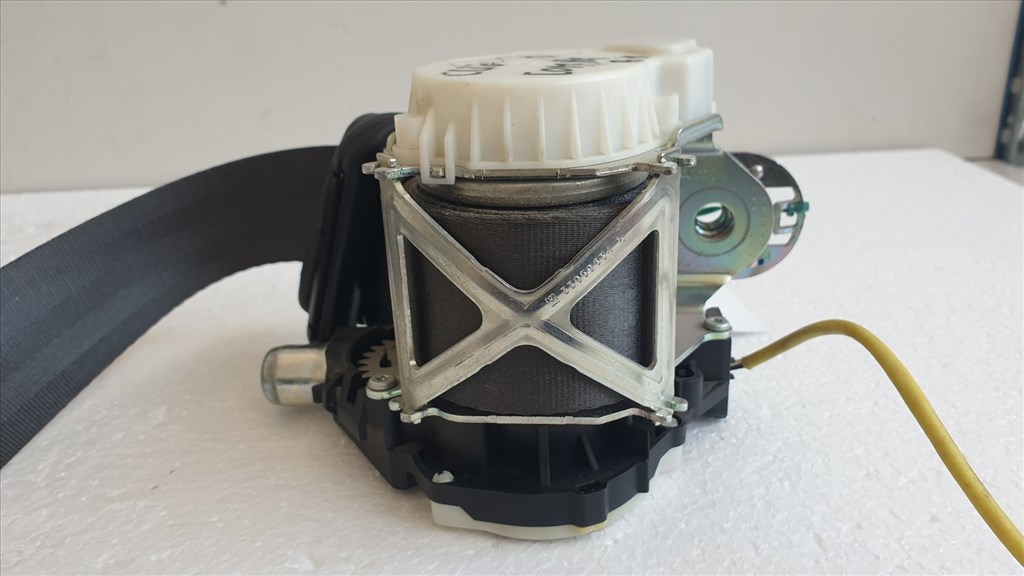 509607 Renault Clio 3 Kombi, Bal Hátsó Övfeszítő, Biztonsági Öv. 3. kép