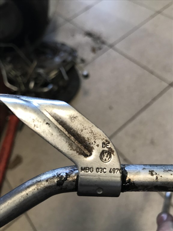 Seat León II 1P 1,4 TSI - turbó vízcső 03c497c 2. kép