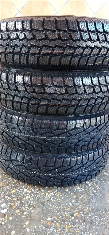 235/85R16 NÈGYÈVSZAKOS GUMIK OLCSÒN!!! 3. kép