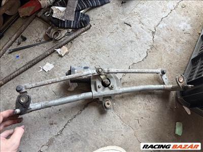 Volkswagen Golf IV ablaktörlő szerkezet motorral 