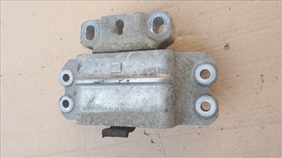 Skoda Octavia II-Superb II-Yeti váltótartó bak benzines 1K0199555L_SK