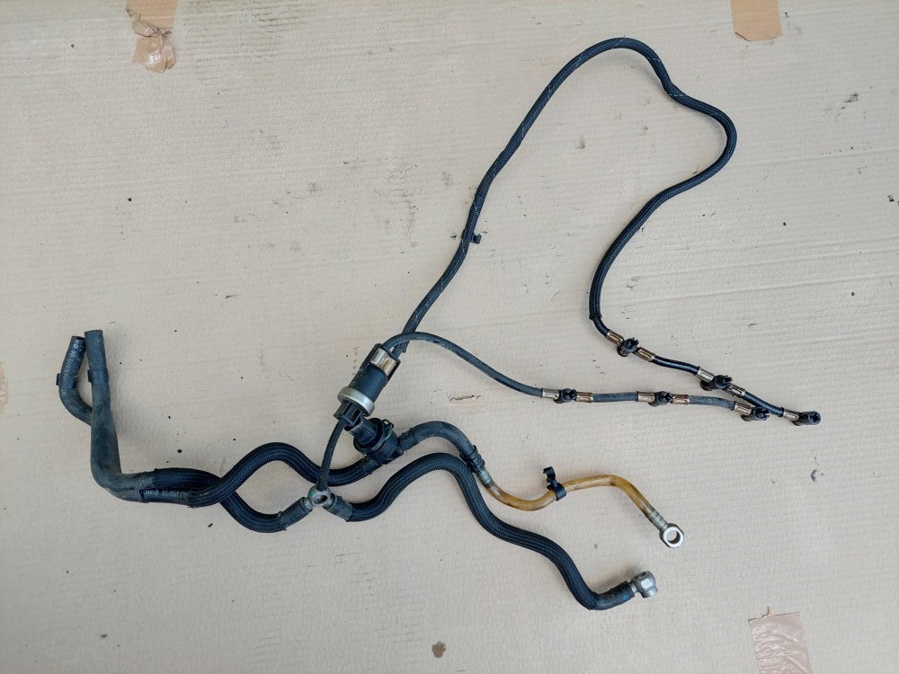 Volkswagen Phaeton-Touareg Audi A6-A8 3,0 Tdi üzemanyagcső kpl V6_CSO 1. kép