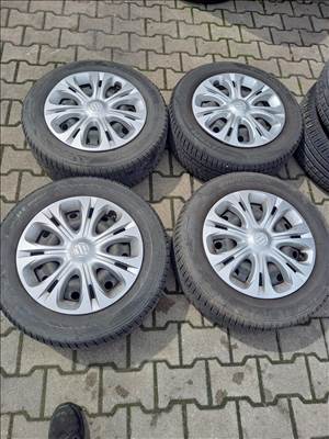 Suzuki Vitara 5x114.3 lyukosztású 16" újszerű lemezfelni,215/60 használt Hankook téli gumi sxx1