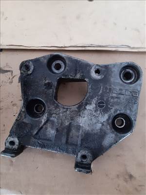 Mazda 5 05-10 Generátor Tartó Bak RF7L15810