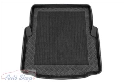 BMW 3 E46 4 ajtós, sedan 1998-2007, Rezaw méretpontos csomagtértálca csúszásgátló betéttel, 102101C