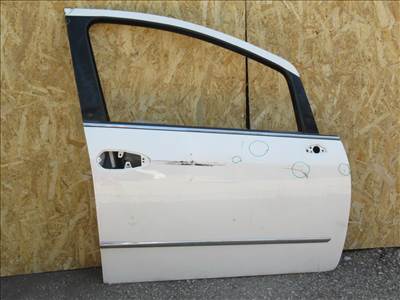 111133 Fiat Linea jobb első ajtó a képen látható sérüléssel