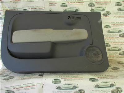 11203 Fiat 500 fekete fehér kockás, szövet, bal első ajtókárpit