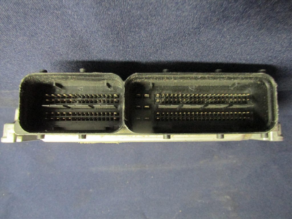 Fiat Stilo 1,9 8v Diesel motorvezérlő 51798000, 0281013672 2. kép