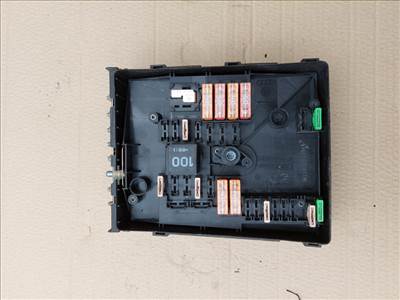 Seat Leon-Altea VW Golf-Jetta biztosíték tábla 1K0937125