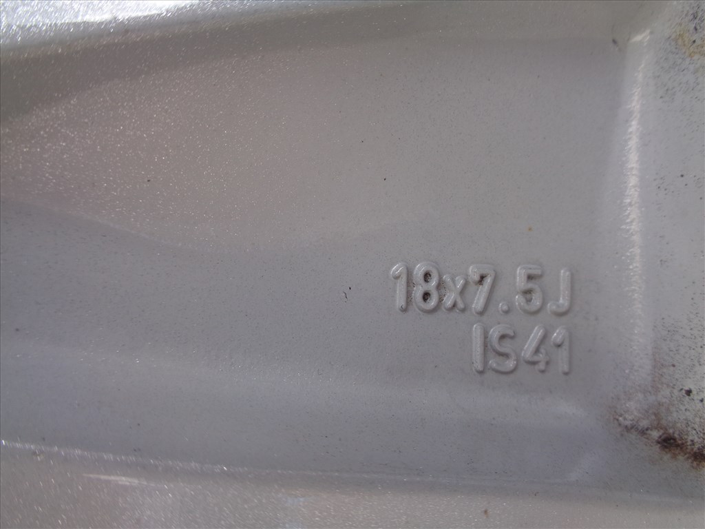 Opel Gyári alufelni 18-as, 5×115-ös, szenzorral újszerű állapotban eladó.  8. kép