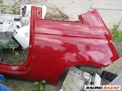 Fiat 500 bal hátsó negyed 