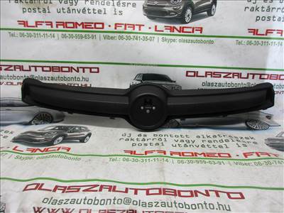 Fiat Panda III. 2012- utángyártott új, első embléma tartó díszrács 735537029