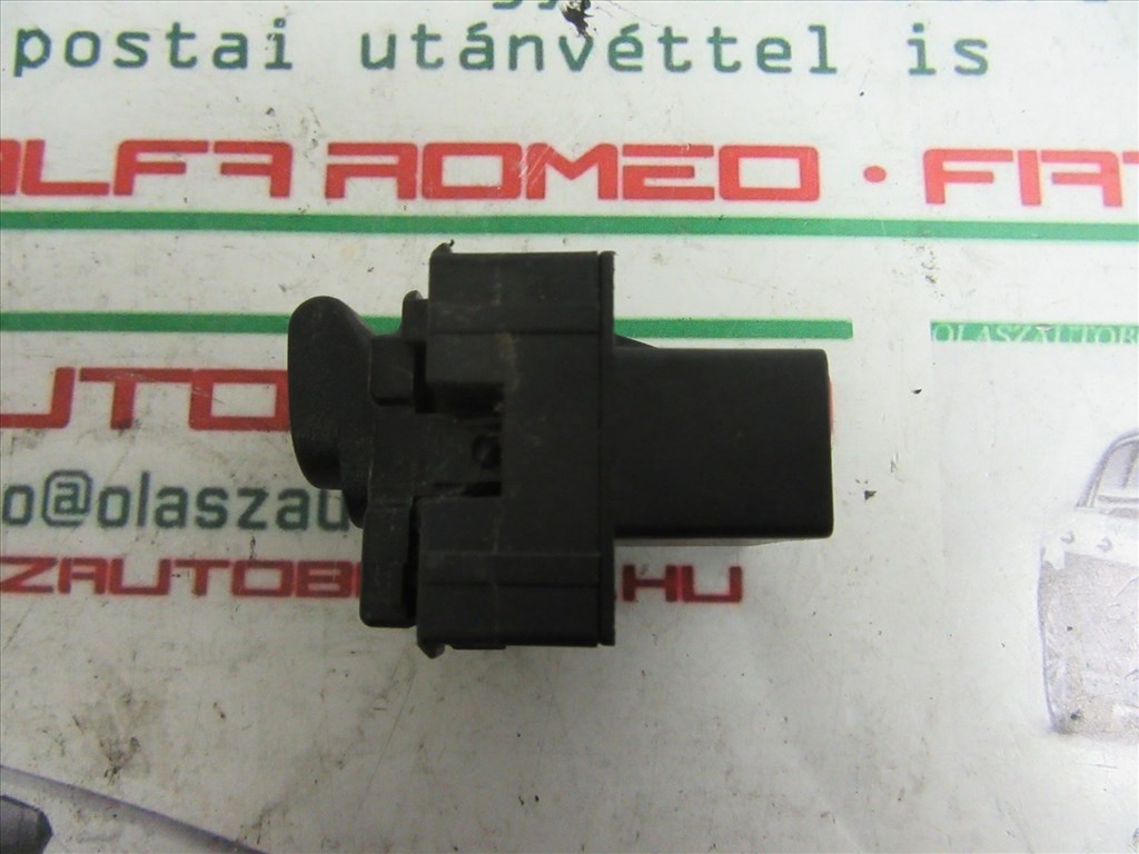 Fiat Ulysse jobb első ablakemelő kapcsoló 2. kép