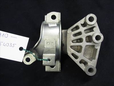 Fiat 500 1,3 16v Diesel motortartó gumibak 51854035