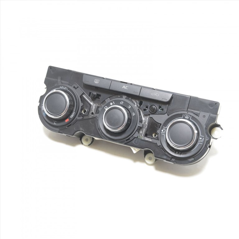 Skoda Octavia II-Superb II-Yeti hűtés-fűtés panel 3T0820047M 1. kép