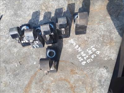 Audi A4 (B8 - 8K) B8 - 8K Oldalajtó zsanér 8K0831401 B, E , 8K0831402 B, E 