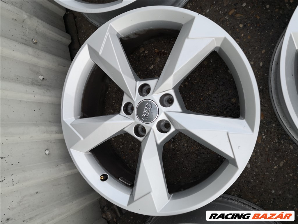 5x112 19 Gyári Audi alufelni 180000ft a 4db/162/ 1. kép