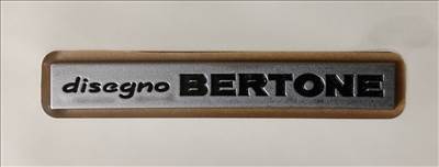 Alfa Romeo Gt gyári új Bertone felirat a hátsó sárvédőre 60684624