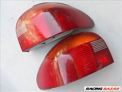 Ford Mondeo Mk1 jobb hátsó lámpa + foglalat /5 ajtós