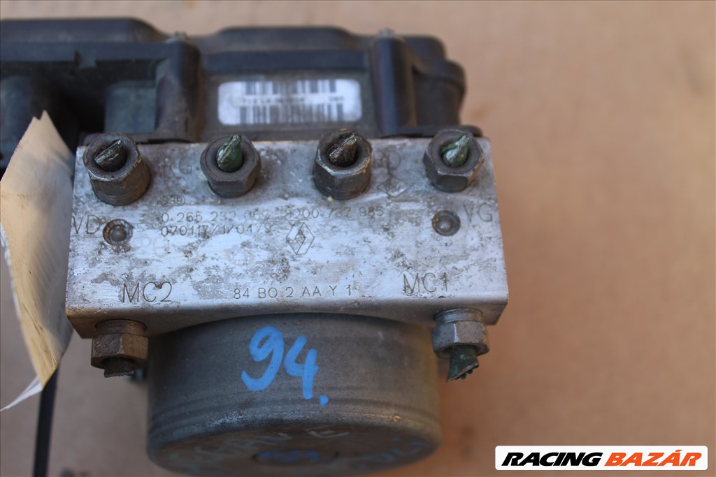 Renault Mégane 2006-2008 ABS kocka (94) 8200737985 2. kép